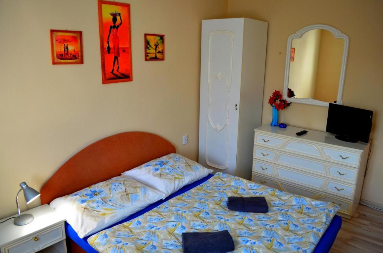 Vila Deluxe&Apartmány Riviéra Liptov Bešeňová Besenova Exterior foto