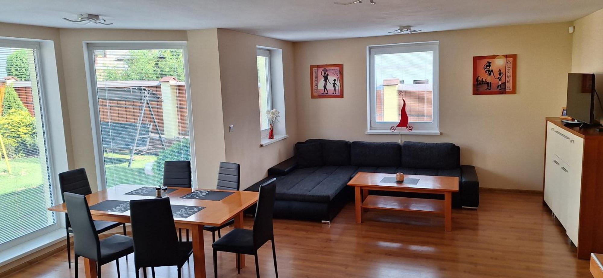 Vila Deluxe&Apartmány Riviéra Liptov Bešeňová Besenova Exterior foto