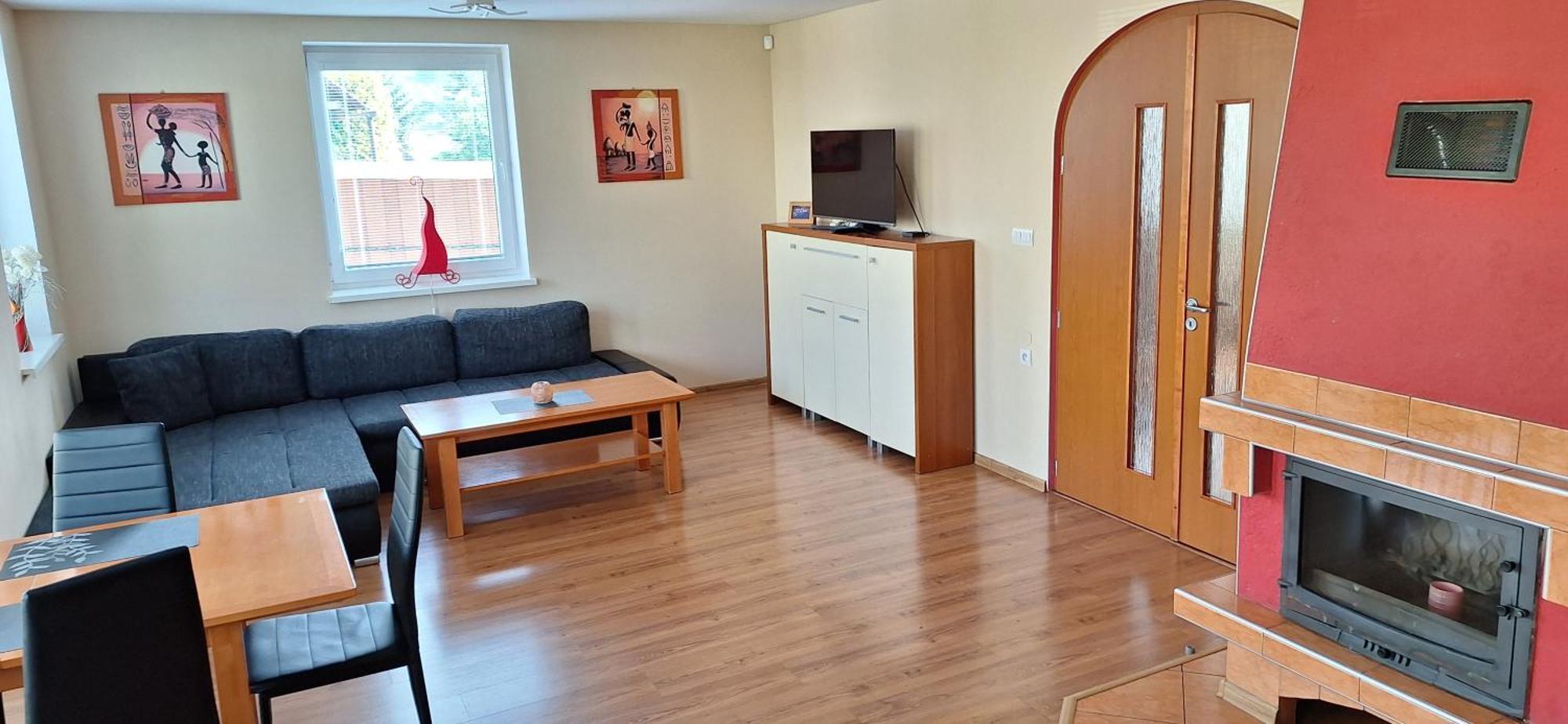 Vila Deluxe&Apartmány Riviéra Liptov Bešeňová Besenova Exterior foto