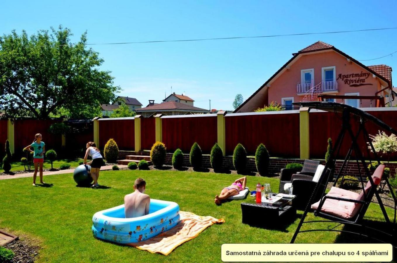 Vila Deluxe&Apartmány Riviéra Liptov Bešeňová Besenova Exterior foto